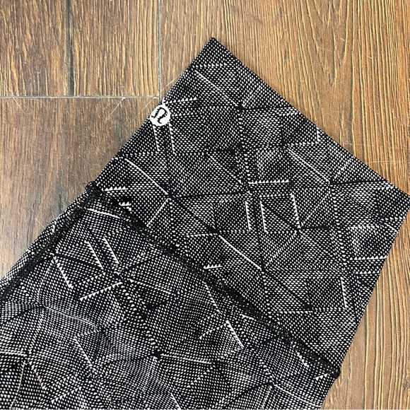 Lululemon Wunder Under Hi-Rise 7/8 Tight (Full-On Luxtreme 25”) SZ 26” WAIST - Picture 3 of 6